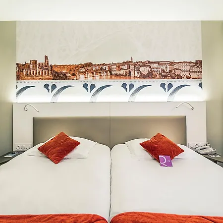 Mercure Bastides 4*