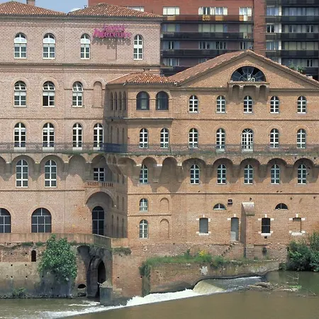 Mercure Rives Du Tarn Отель