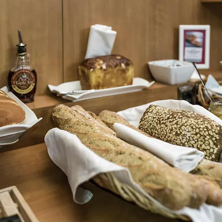 Mercure Rives Du Tarn Hotel 4*