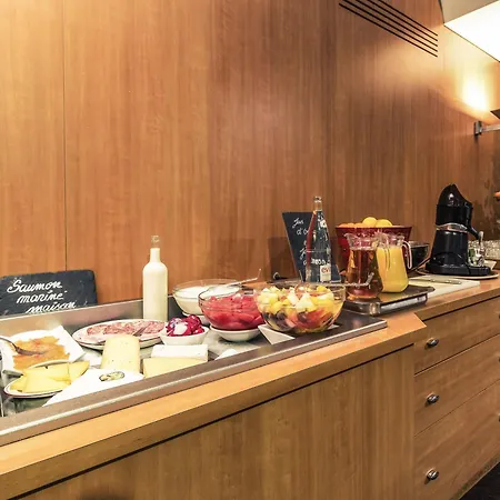 Отель Mercure Rives Du Tarn