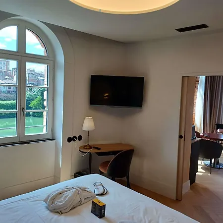 Mercure Rives Du Tarn מלון 4*