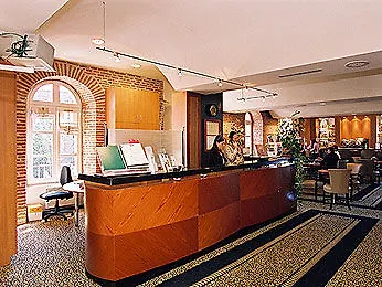 Mercure Rives Du Tarn Отель